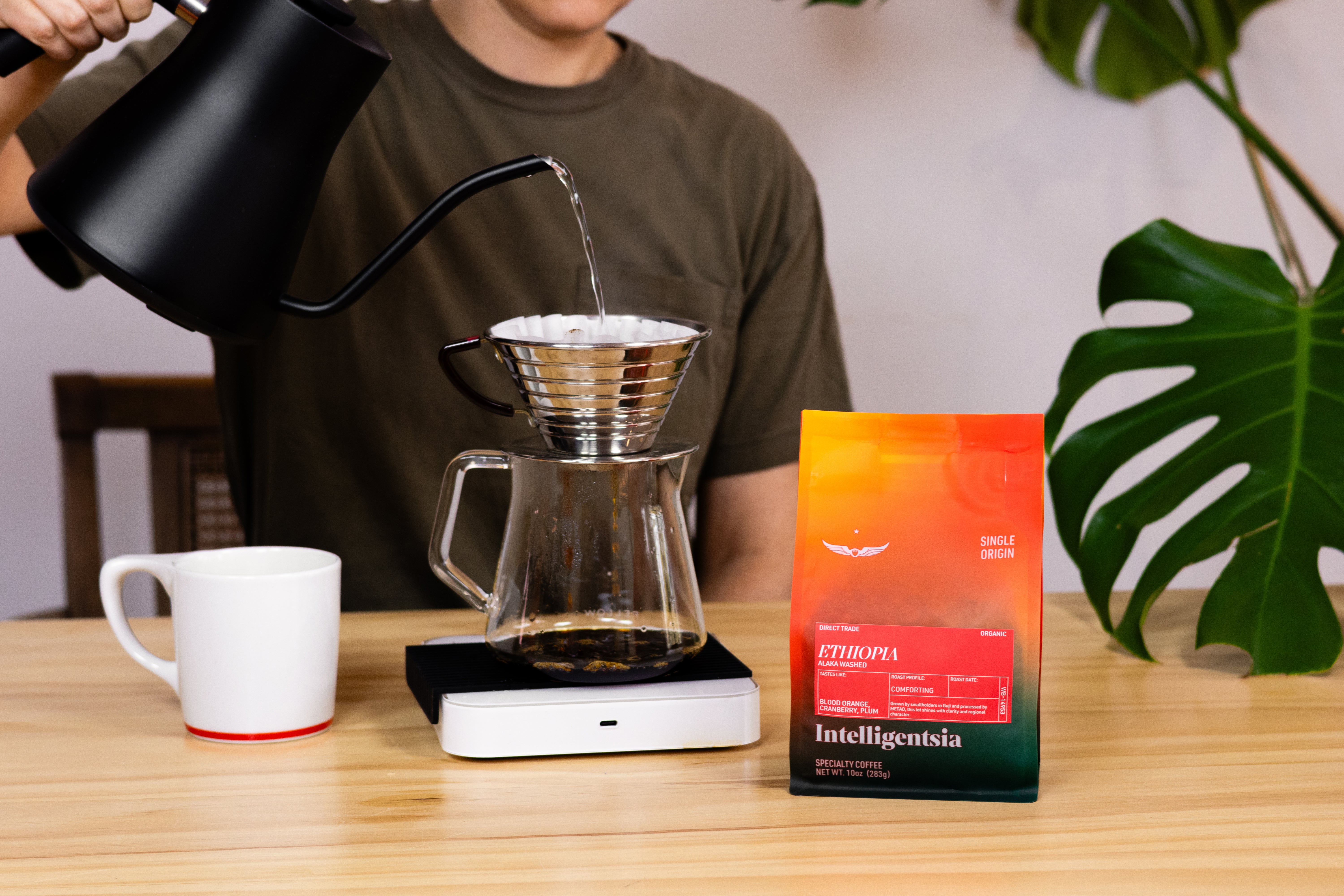 Acaia Pear Scale White | Brewing Equipment | Intelligentsia Coffee